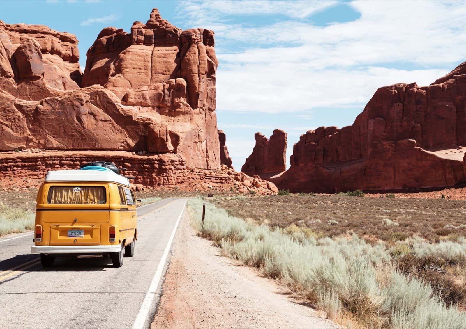 Family Bee — shared household trip planning on Apple devices